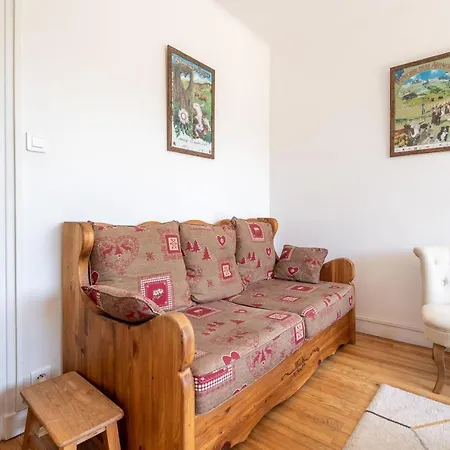 Apartment Cozy With Balcony Near Lake And The Beaches